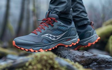 Saucony Excursion TR14 та Saucony Excursion TR14 GTX - огляд та порівняння нових моделей