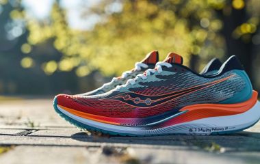Сауконі Ендорфін Спід 3 - де купити Saucony Endorphin 3 в Росії
