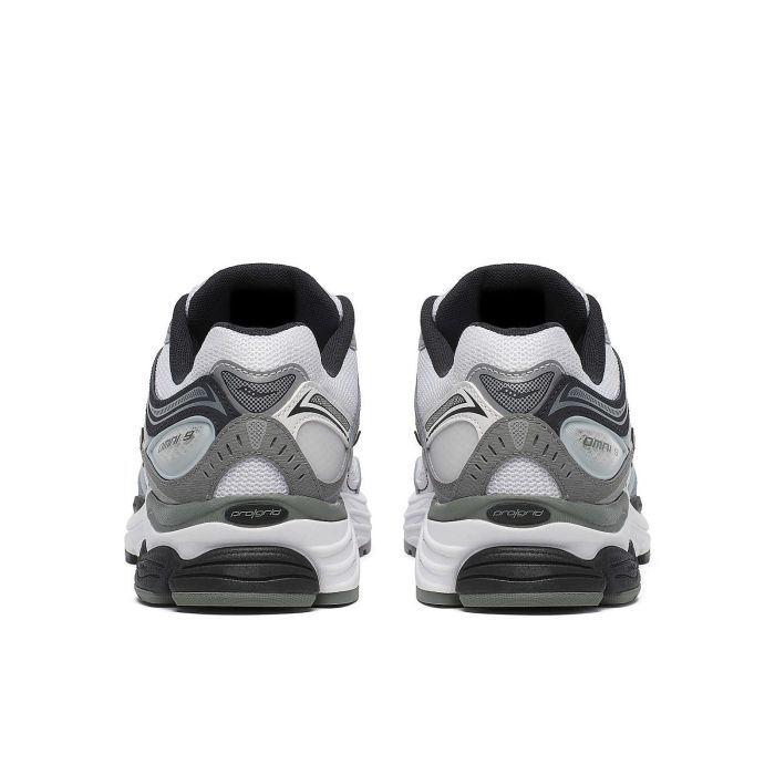 Кросівки Saucony PROGRID OMNI 9 FABRICATED FUTU S70844-2